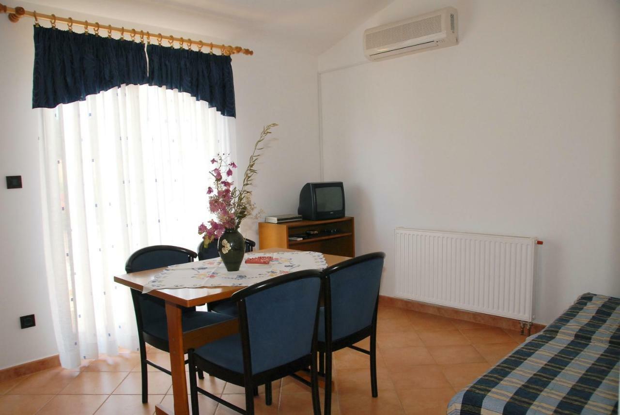 Apartmani Bauk Пореч Екстер'єр фото